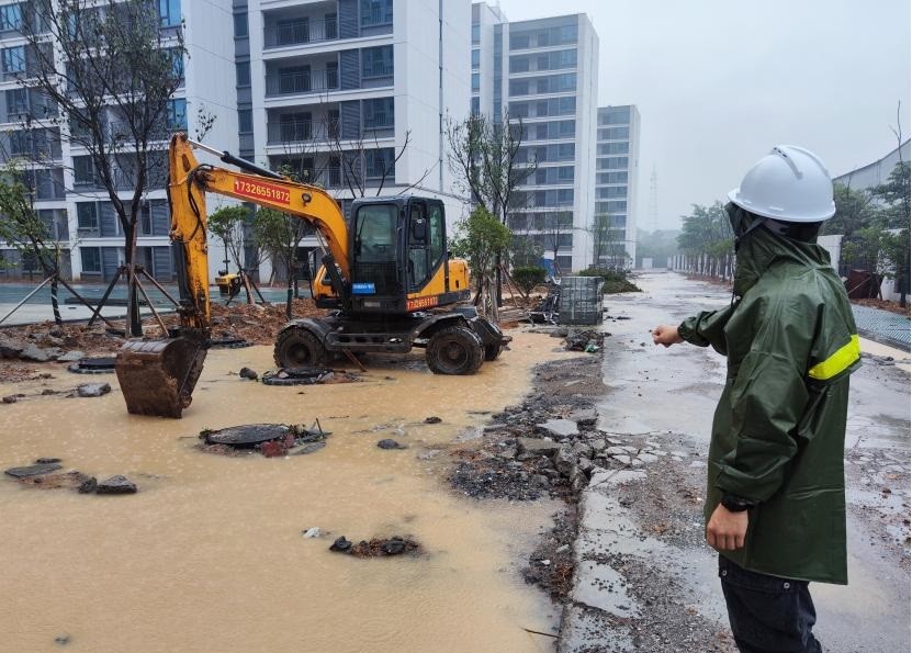 闻“汛”而动,浩源国投迎战暴雨