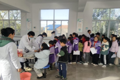 守护学生健康，安陆普爱医院为1.48万名学生体检