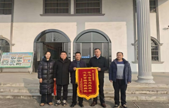 安陆市救助站真情救助获赞誉